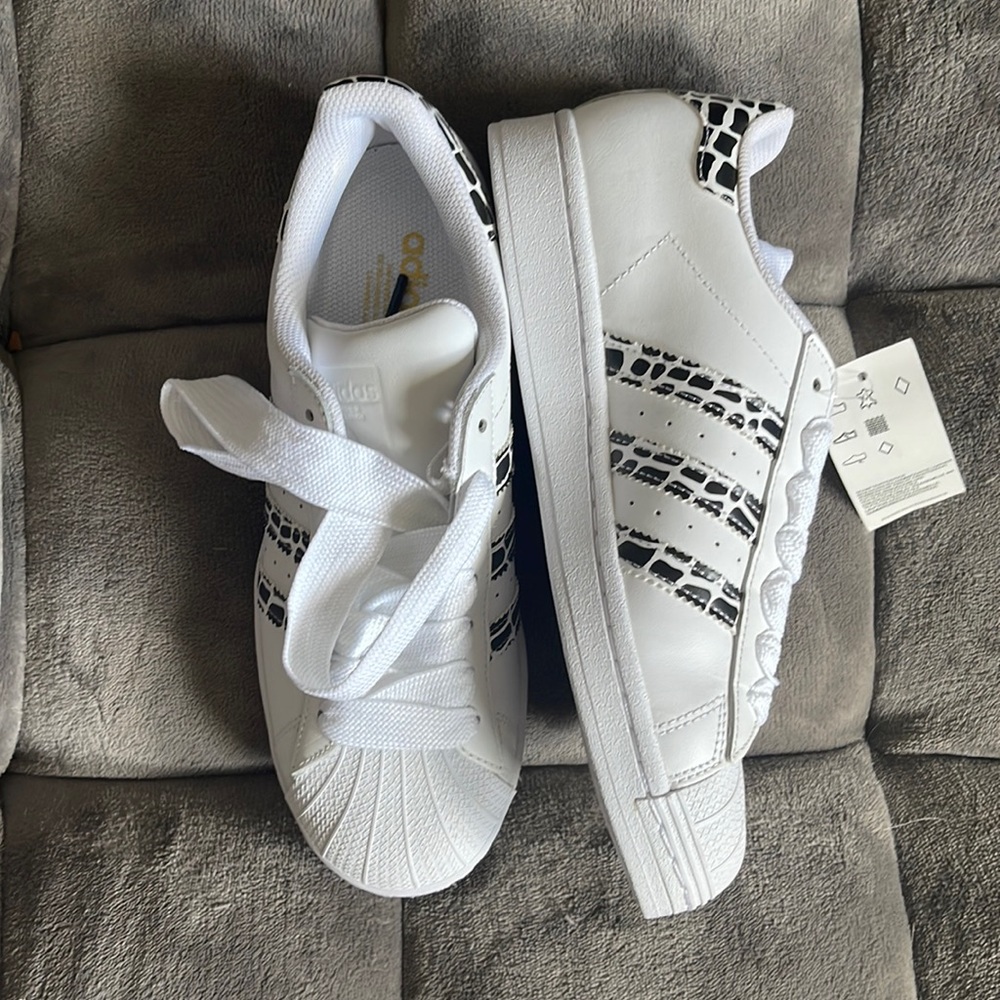 Zebra print Adidas Superstars Limited Edition size 8